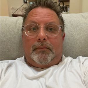 Meet your Posher, Todd